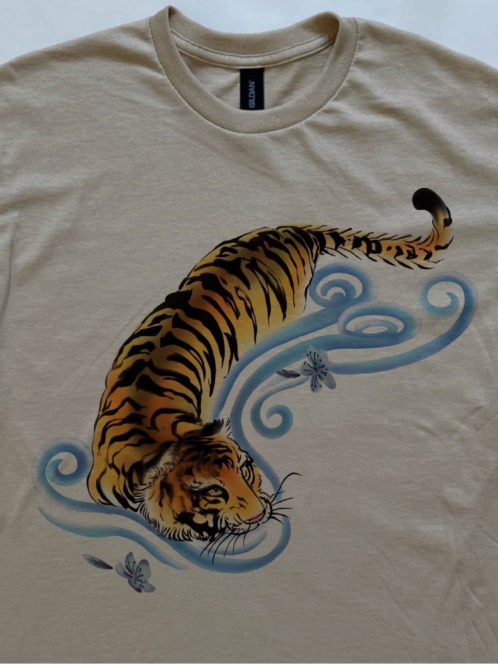 Swimming hunting tiger lily river wildlife nature tee tattoo airbrush shirt